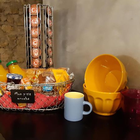 Gite, Jacuzzi & Vin Au Grenier De Madiran ภายนอก รูปภาพ
