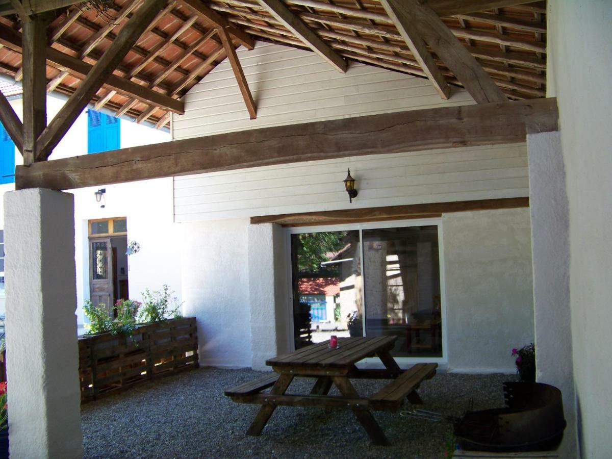 Gite, Jacuzzi & Vin Au Grenier De Madiran ภายนอก รูปภาพ